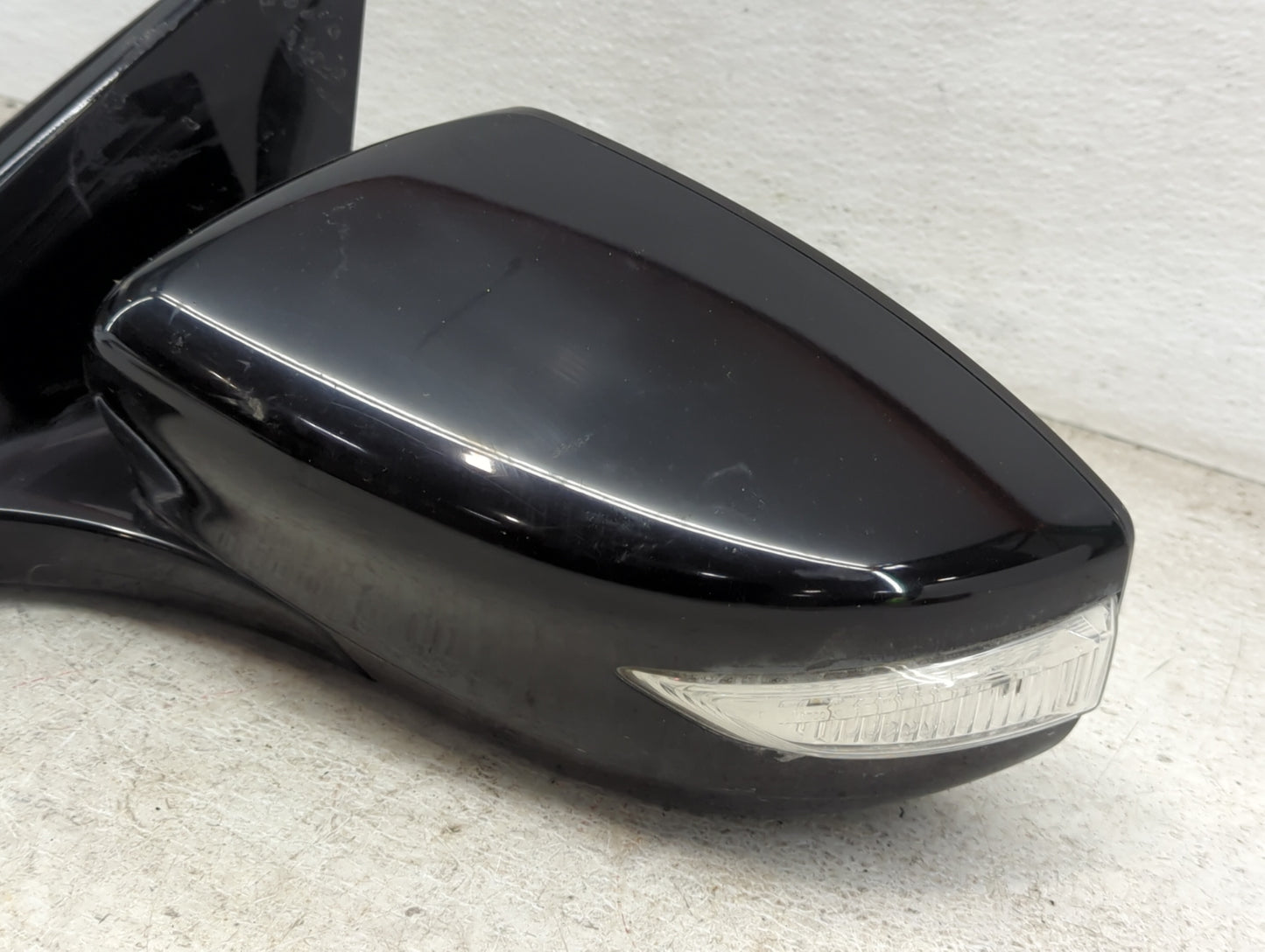 2016-2020 Nissan Maxima Driver Side View Mirror - Left Door Mirror OEM Used - Oemusedautoparts1.com