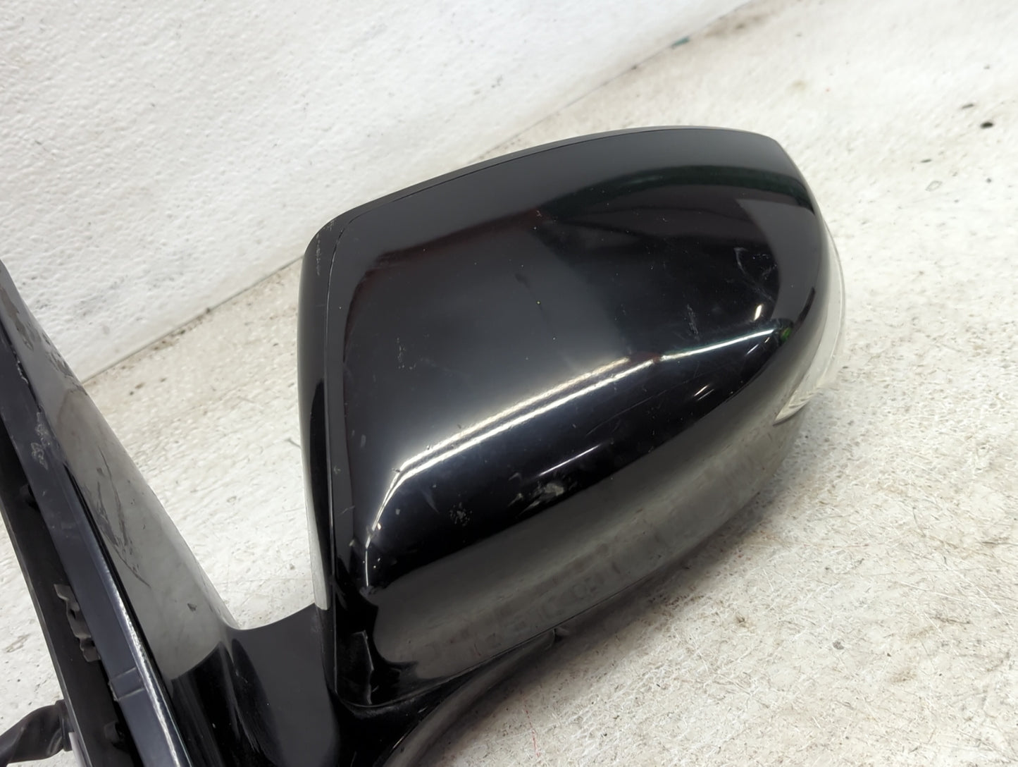 2016-2020 Nissan Maxima Driver Side View Mirror - Left Door Mirror OEM Used - Oemusedautoparts1.com