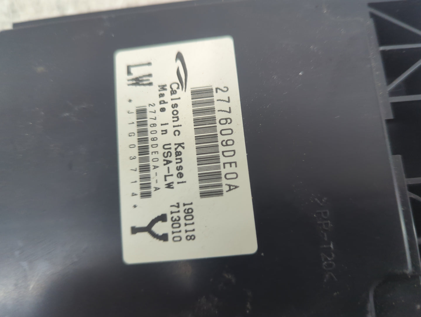 2018-2018 Nissan Maxima Temperature Control Module 277609de0a|j1g03714 - Oemusedautoparts1.com