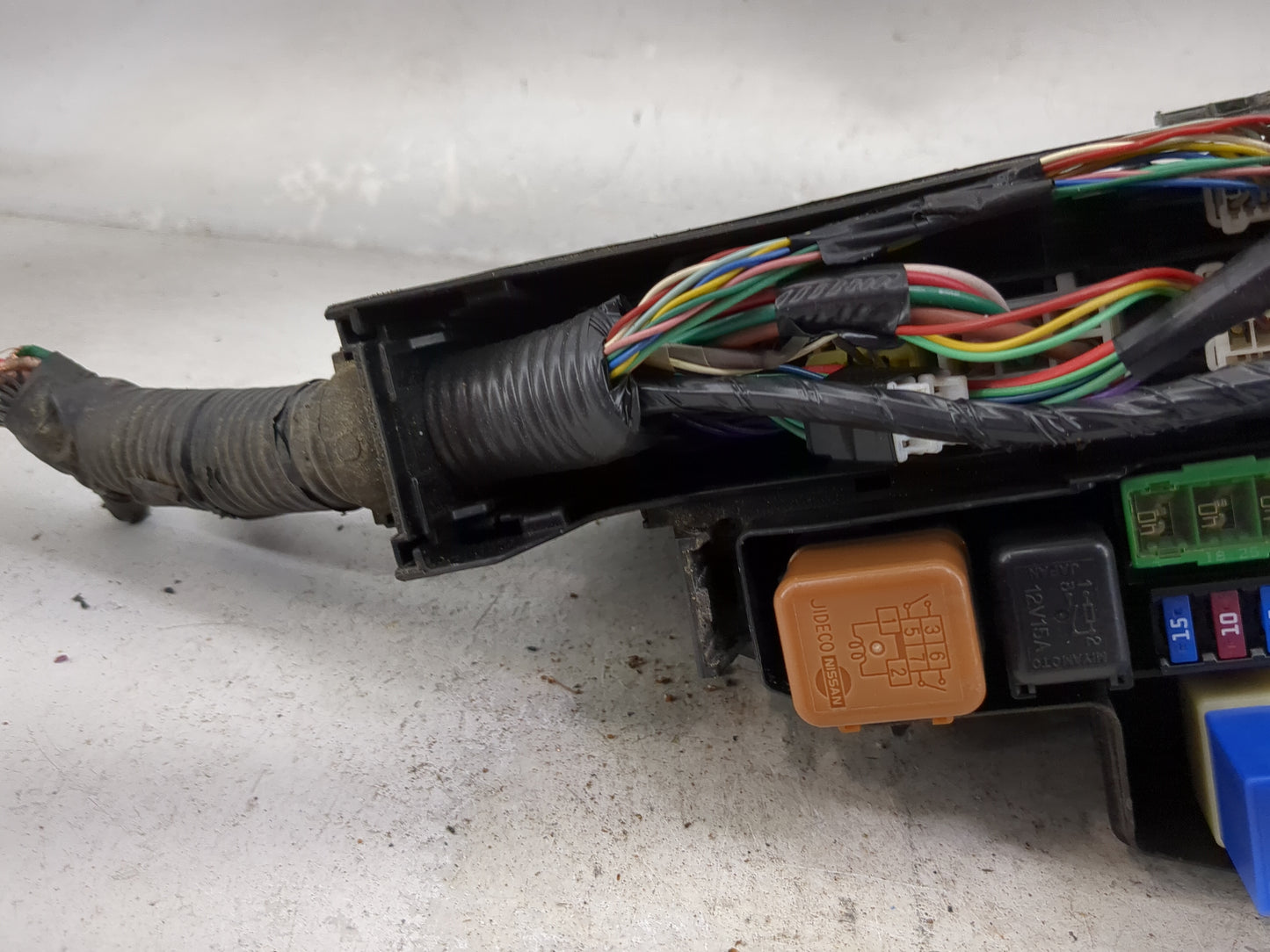 2016-2021 Nissan Maxima Fusebox Fuse Box Panel Relay Module P/N:4482 NB2 Fits Fits 2016 2017 2018 2019 2020 2021 OEM Used Au
