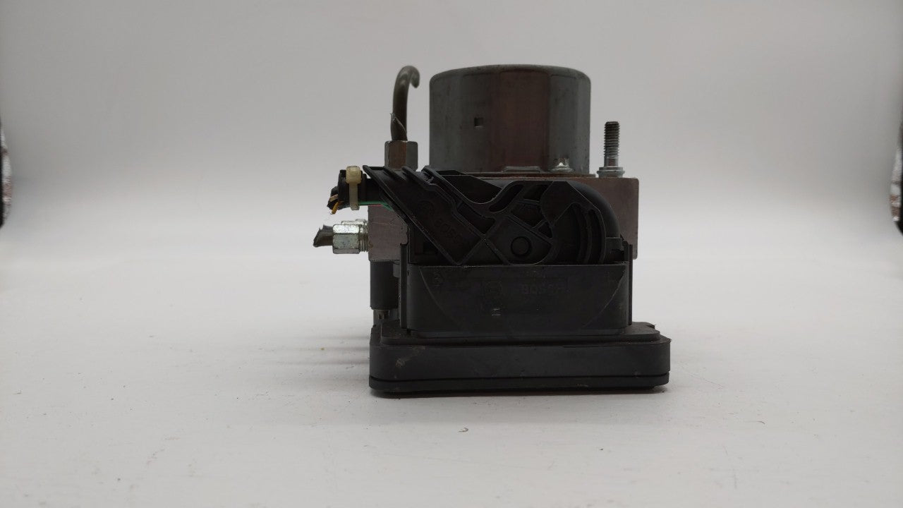 2017-2018 Nissan Maxima ABS Pump Control Module Replacement Fits Fits 2017 2018 OEM Used Auto Parts - Oemusedautoparts1.com