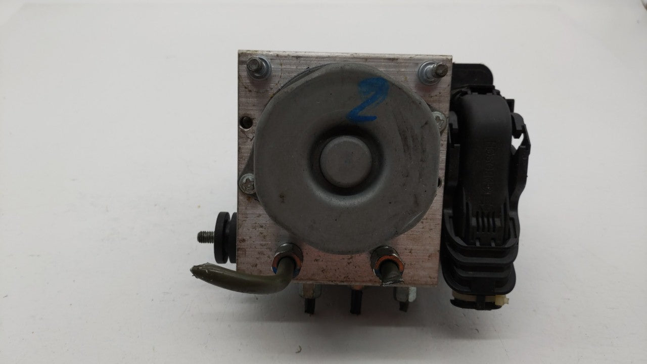 2017-2018 Nissan Maxima ABS Pump Control Module Replacement Fits Fits 2017 2018 OEM Used Auto Parts - Oemusedautoparts1.com