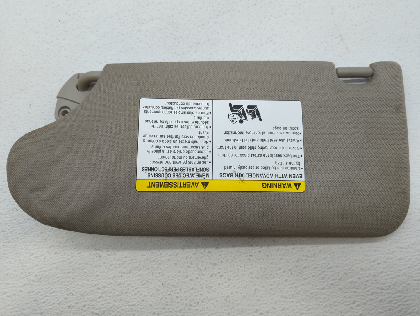 2018-2019 Nissan Maxima Sun Visor Shade Replacement Passenger Right Mirror Fits Fits 2018 2019 OEM Used Auto Parts - Oemused