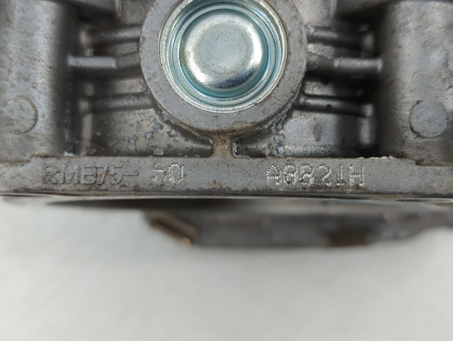 2016-2019 Nissan Maxima Throttle Body P/N:RME76-50 RME75-50, 6Z19A2 Fits Fits 2016 2017 2018 2019 OEM Used Auto Parts - Oemu