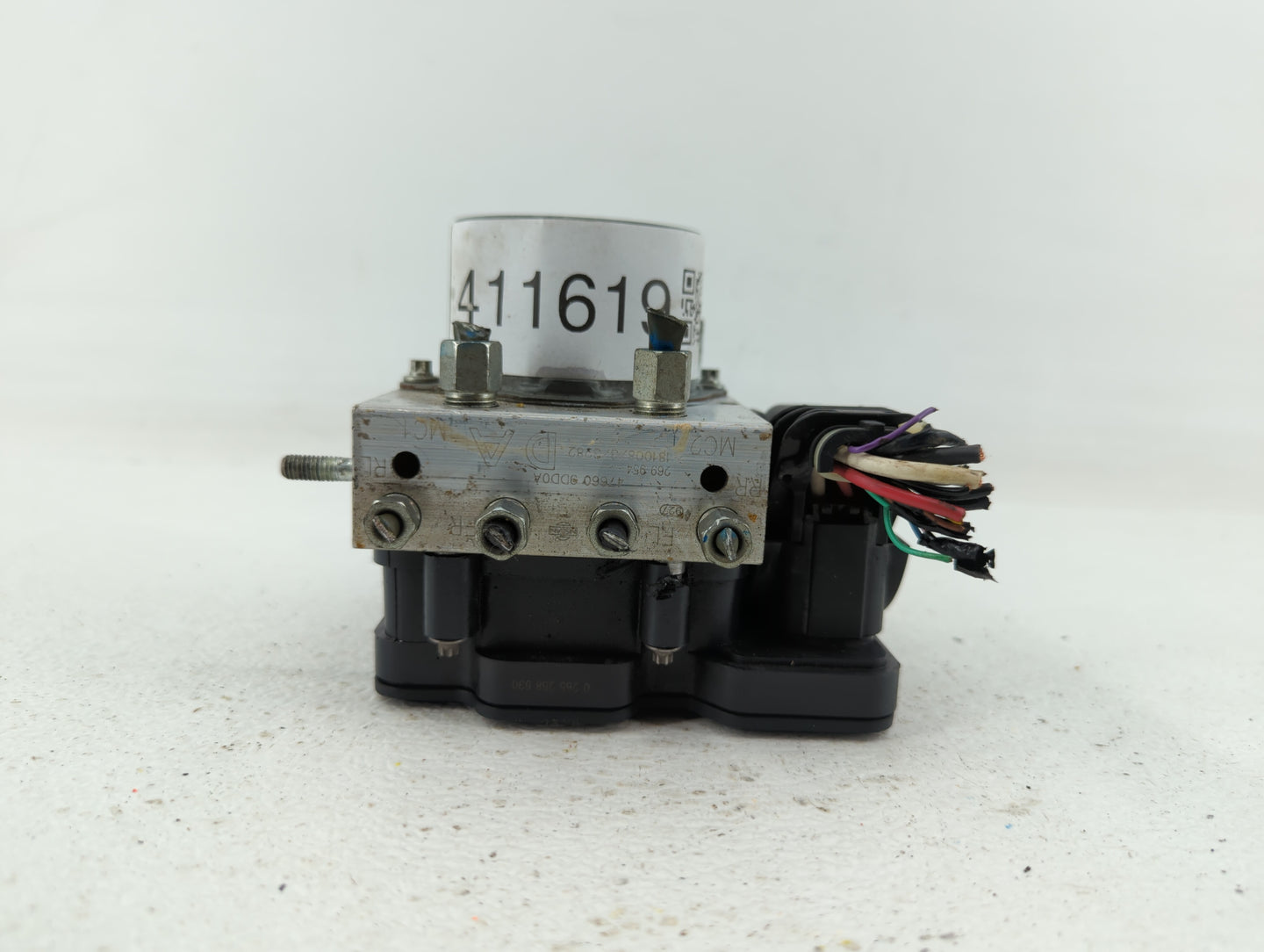 2017-2018 Nissan Maxima ABS Pump Control Module Replacement Fits Fits 2017 2018 OEM Used Auto Parts - Oemusedautoparts1.com