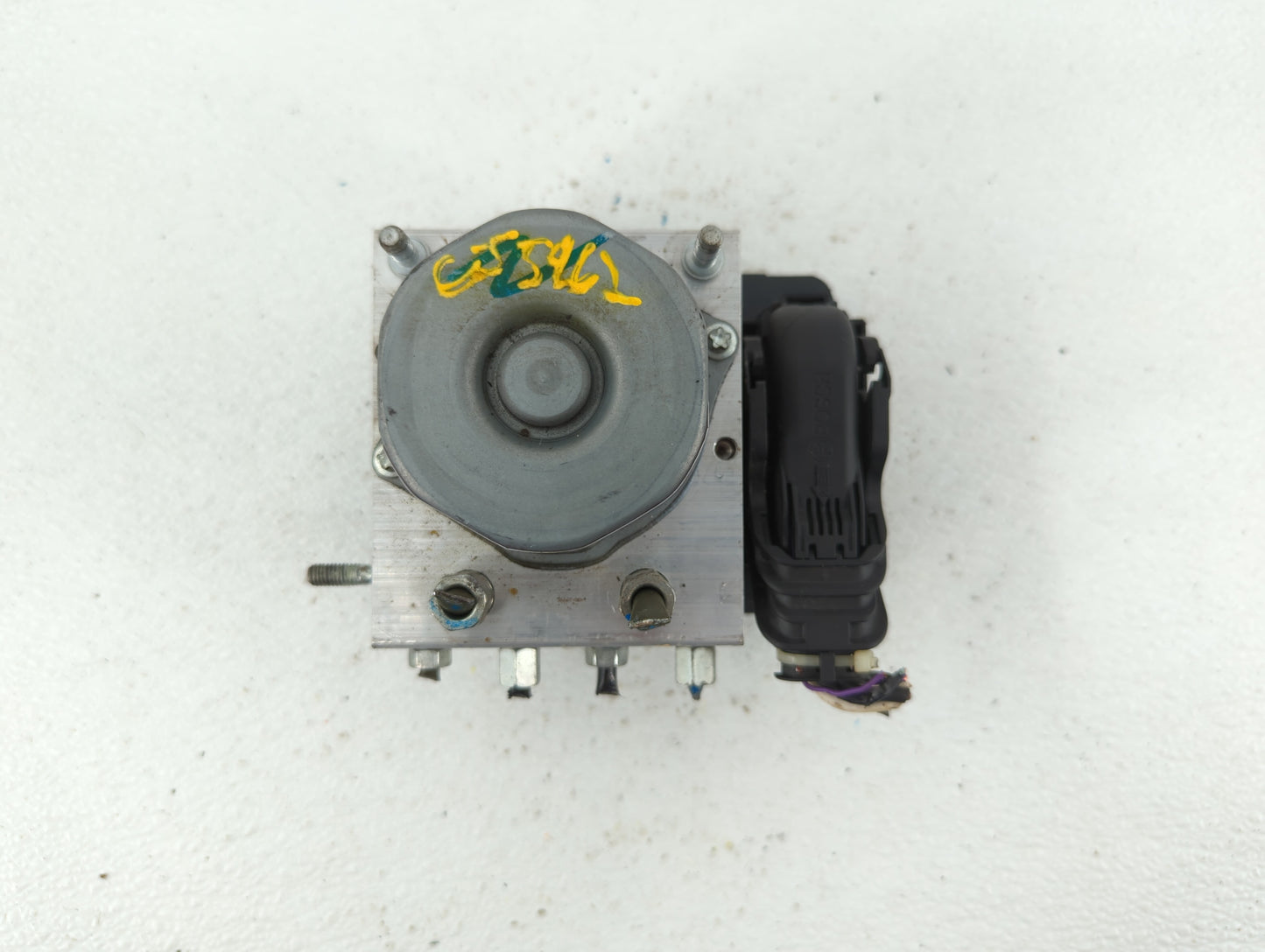 2017-2018 Nissan Maxima ABS Pump Control Module Replacement Fits Fits 2017 2018 OEM Used Auto Parts - Oemusedautoparts1.com