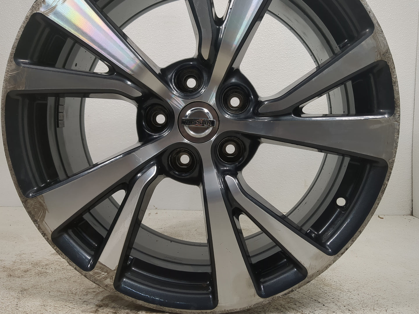 2018 Nissan Maxima Oem Wheel Rim Black - Oemusedautoparts1.com