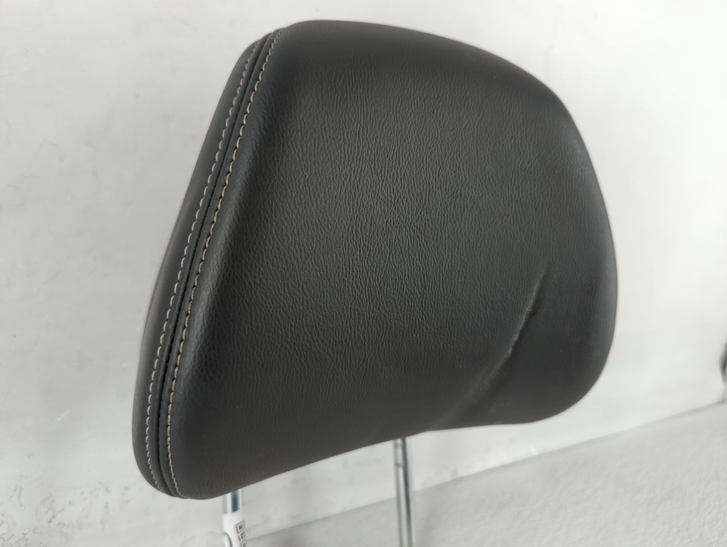 2018 Nissan Maxima Headrest Head Rest Front Driver Passenger Seat Fits OEM Used Auto Parts - Oemusedautoparts1.com