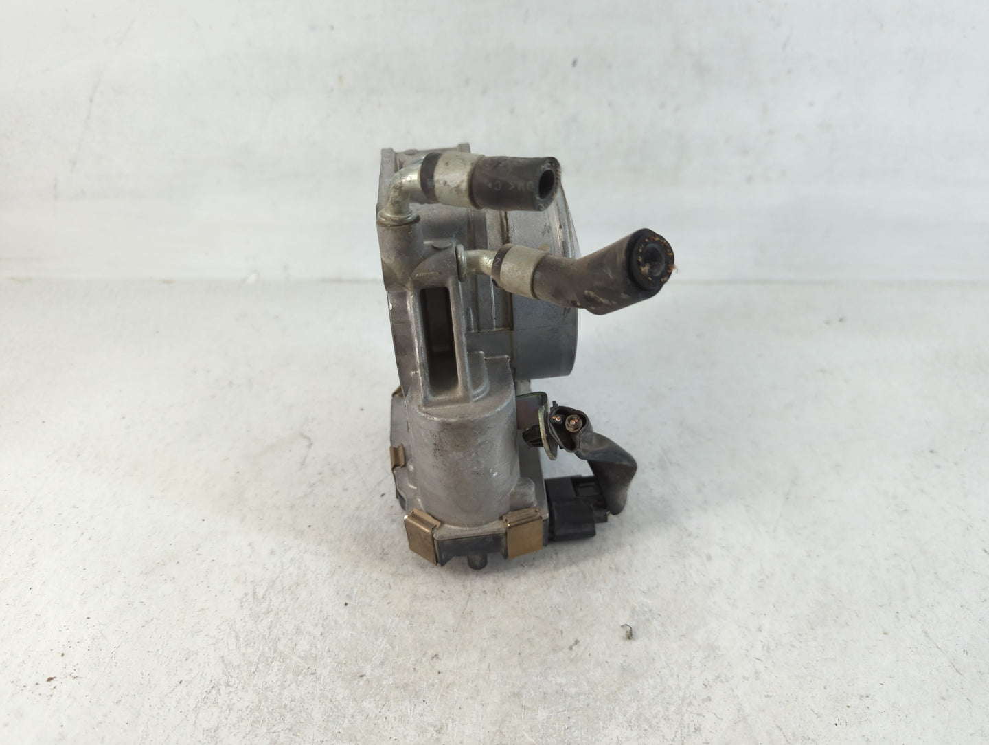 2016-2020 Nissan Maxima Throttle Body P/N:E9Z26H RME75-50 Fits Fits 2016 2017 2018 2019 2020 OEM Used Auto Parts - Oemusedau