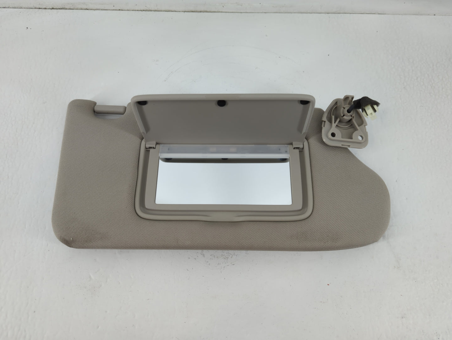 2018-2021 Nissan Maxima Sun Visor Shade Replacement Passenger Right Mirror Fits Fits 2018 2019 2020 2021 OEM Used Auto Parts