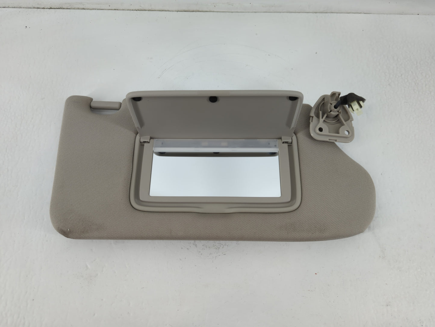 2018-2021 Nissan Maxima Sun Visor Shade Replacement Passenger Right Mirror Fits Fits 2018 2019 2020 2021 OEM Used Auto Parts