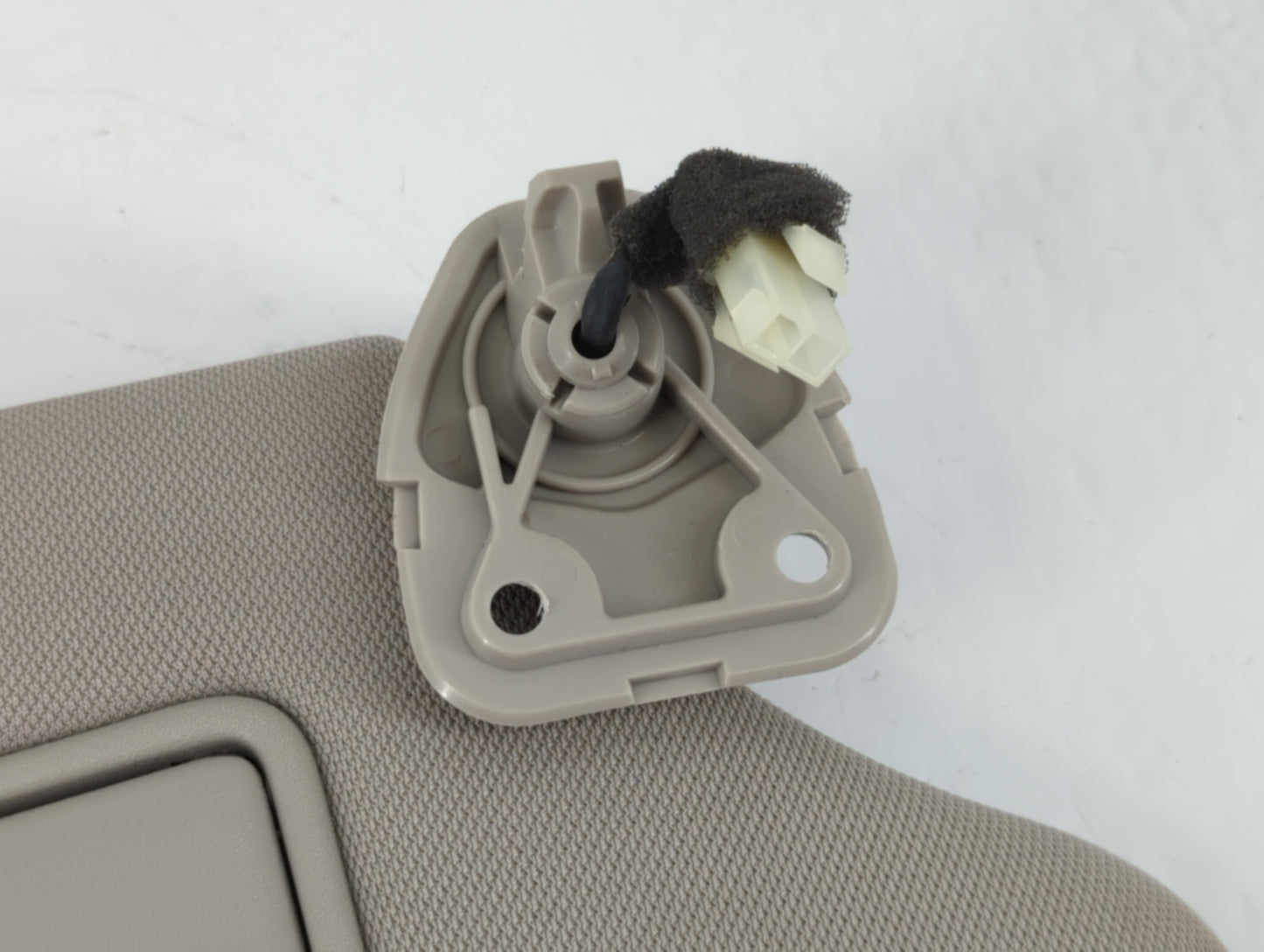 2018-2021 Nissan Maxima Sun Visor Shade Replacement Passenger Right Mirror Fits Fits 2018 2019 2020 2021 OEM Used Auto Parts