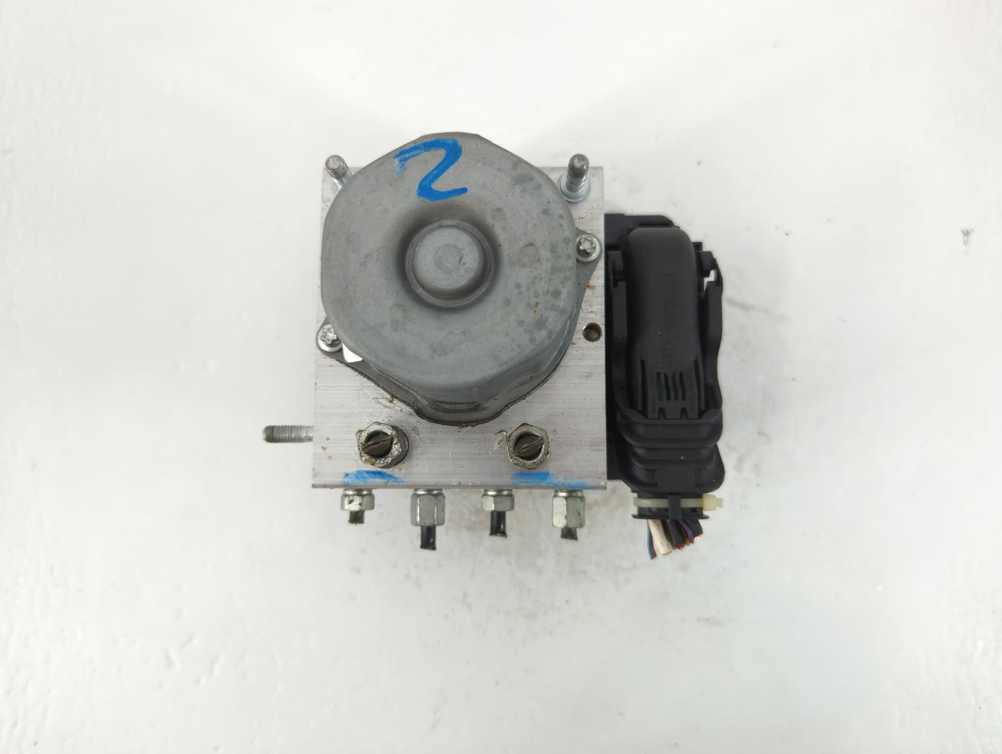 2017-2018 Nissan Maxima ABS Pump Control Module Replacement P/N:47660 9DD0A Fits Fits 2017 2018 OEM Used Auto Parts - Oemuse