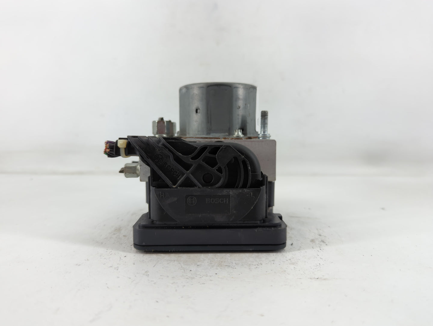 2017-2018 Nissan Maxima ABS Pump Control Module Replacement P/N:47660 9DD0A Fits Fits 2017 2018 OEM Used Auto Parts - Oemuse