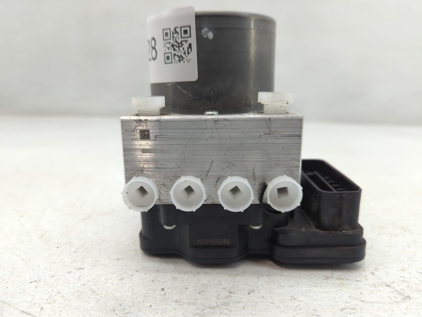 2018 Nissan Maxima ABS Pump Control Module Replacement P/N:116030 51080 Fits OEM Used Auto Parts - Oemusedautoparts1.com