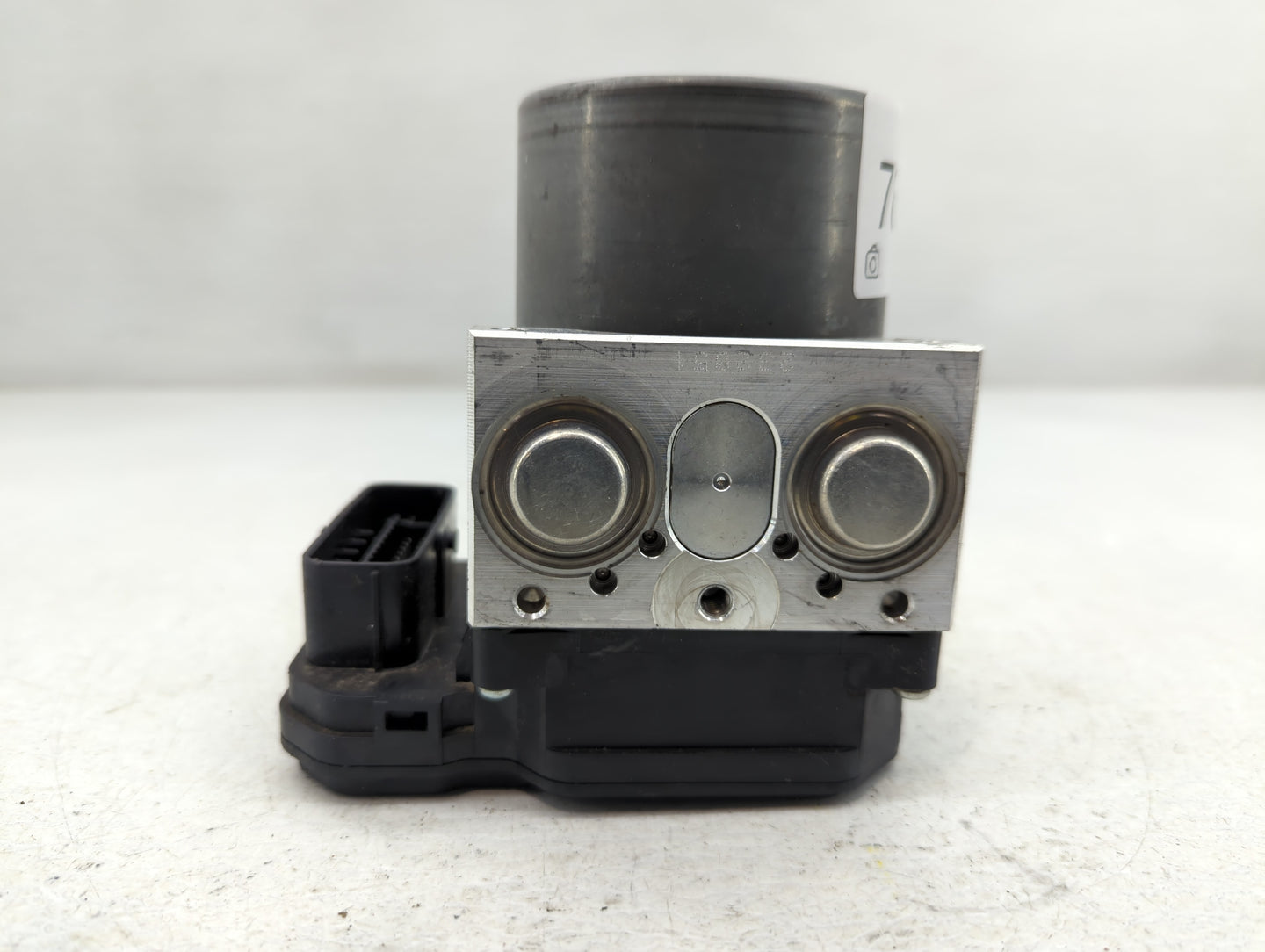 2018 Nissan Maxima ABS Pump Control Module Replacement P/N:116030 51080 Fits OEM Used Auto Parts - Oemusedautoparts1.com