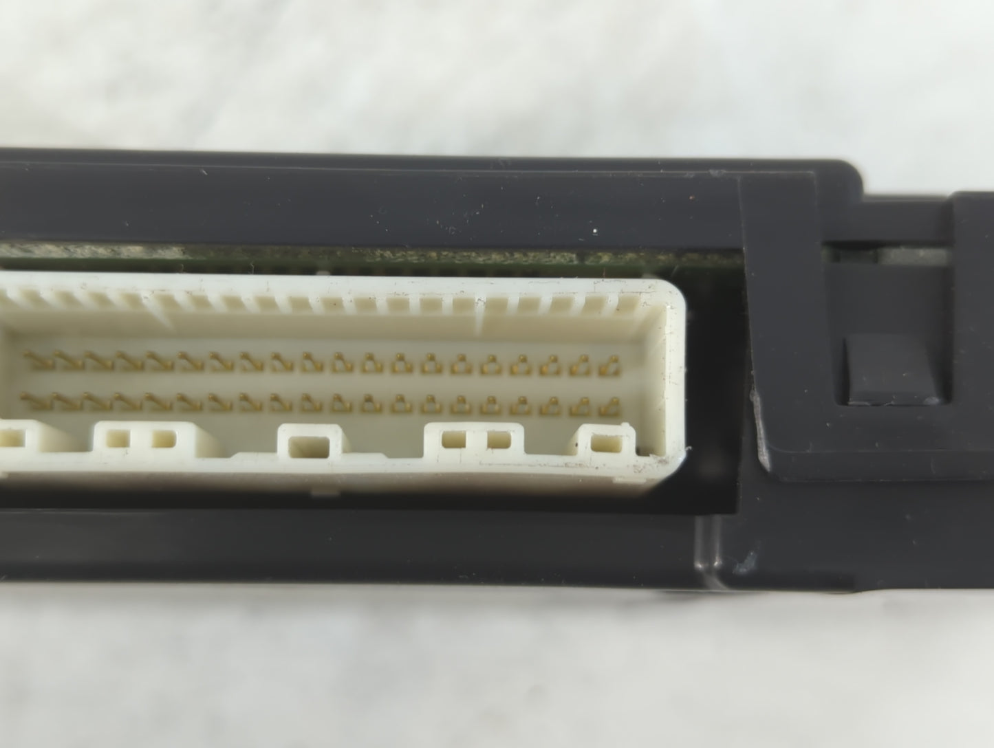 2016-2018 Nissan Maxima Radio AM FM Cd Player Receiver Replacement P/N:277609DE0A Fits Fits 2016 2017 2018 OEM Used Auto Par