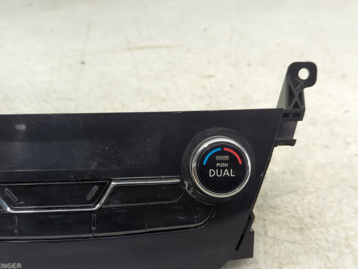 2017-2022 Nissan Murano Climate Control Module Temperature AC/Heater Replacement P/N:27500 9UC1C VPFASH18C612GA Fits OEM Use