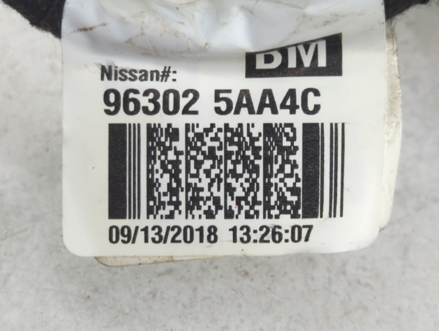 2016-2022 Nissan Murano Driver Side View Mirror - Left Door Mirror OEM Used - Oemusedautoparts1.com
