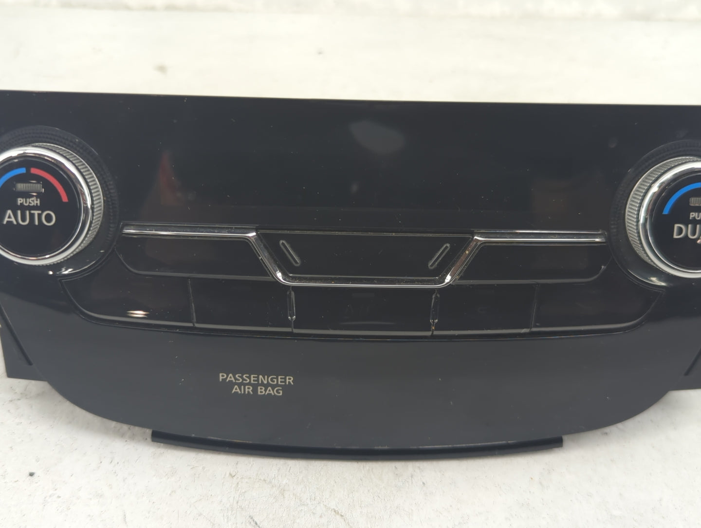 2017-2022 Nissan Murano Climate Control Module Temperature AC/Heater Replacement P/N:275009UC1C VPFASH18C012GA Fits OEM Used