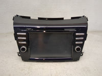 2018 Nissan Murano Radio AM FM Cd Player Receiver Replacement P/N:25915 9UE1C QY-8750 Fits OEM Used Auto Parts - Oemusedauto