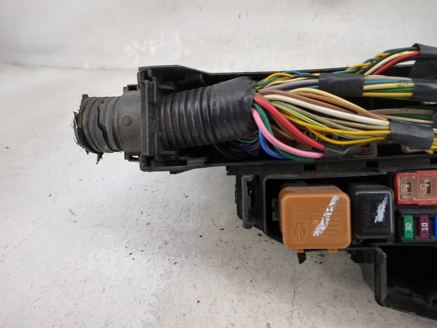 2015-2022 Nissan Murano Fusebox Fuse Box Panel Relay Module P/N:9UE0B3J7 2J41273 Fits Fits 2015 2016 2017 2018 2019 2020 202