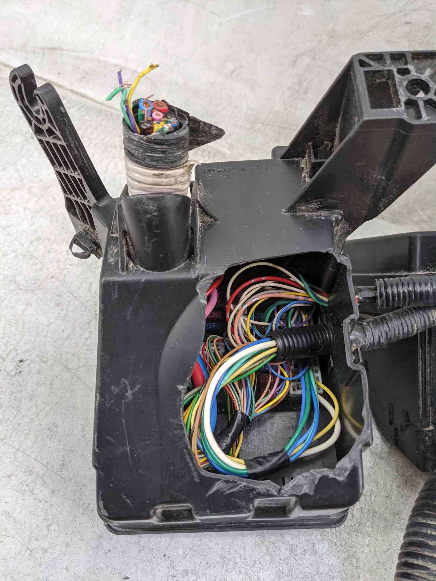 2015-2022 Nissan Murano Fusebox Fuse Box Panel Relay Module P/N:284B75AA1A Fits Fits 2015 2016 2017 2018 2019 2020 2021 2022
