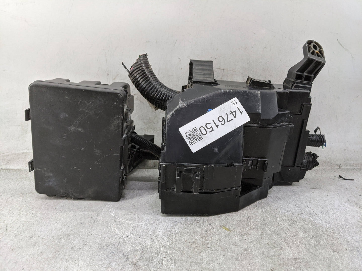 2015-2022 Nissan Murano Fusebox Fuse Box Panel Relay Module P/N:284B75AA1A Fits Fits 2015 2016 2017 2018 2019 2020 2021 2022