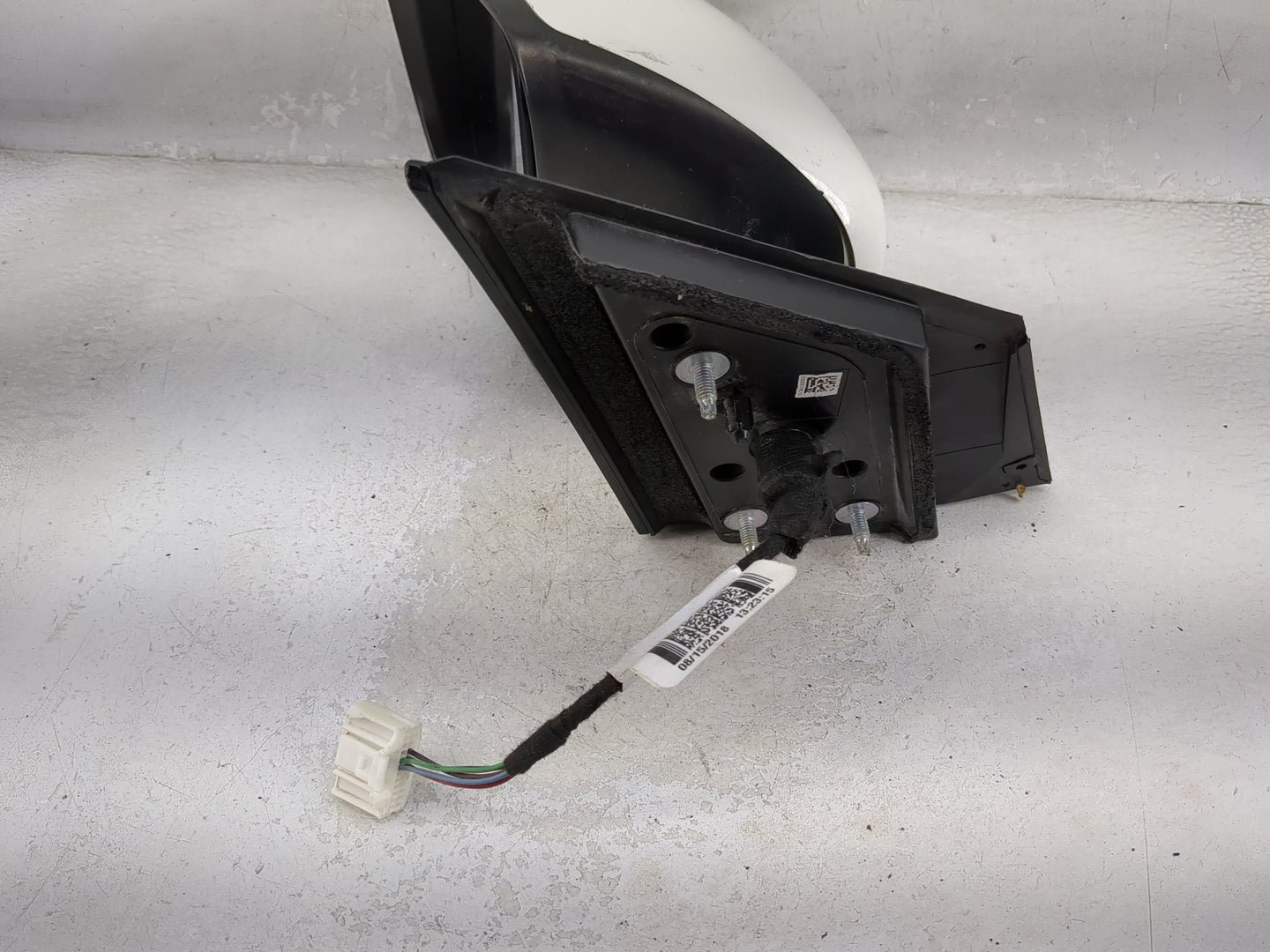 2016-2022 Nissan Murano Driver Side View Mirror - Left Door Mirror OEM Used - Oemusedautoparts1.com