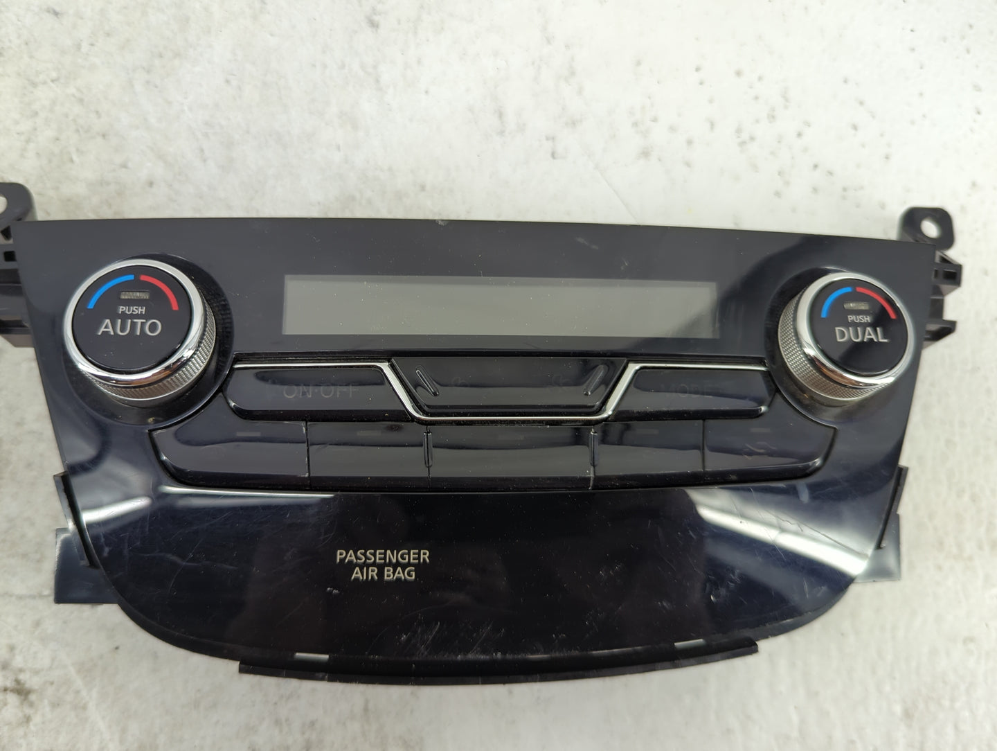 2017-2022 Nissan Murano Climate Control Module Temperature AC/Heater Replacement P/N:27500 9UC1C Fits OEM Used Auto Parts - 