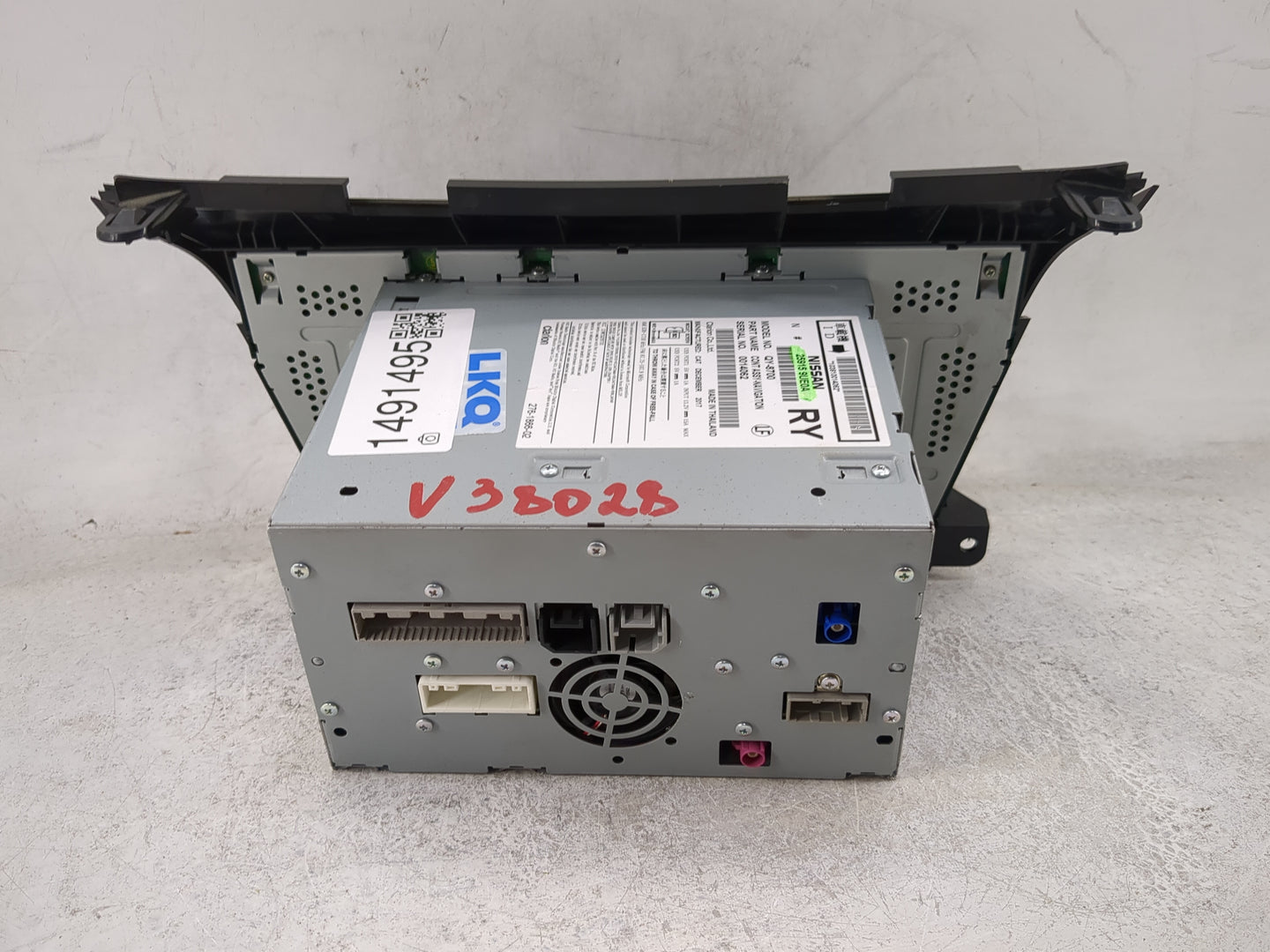2018 Nissan Murano Radio AM FM Cd Player Receiver Replacement P/N:25915 9UE0A QY-8700 Fits OEM Used Auto Parts - Oemusedauto