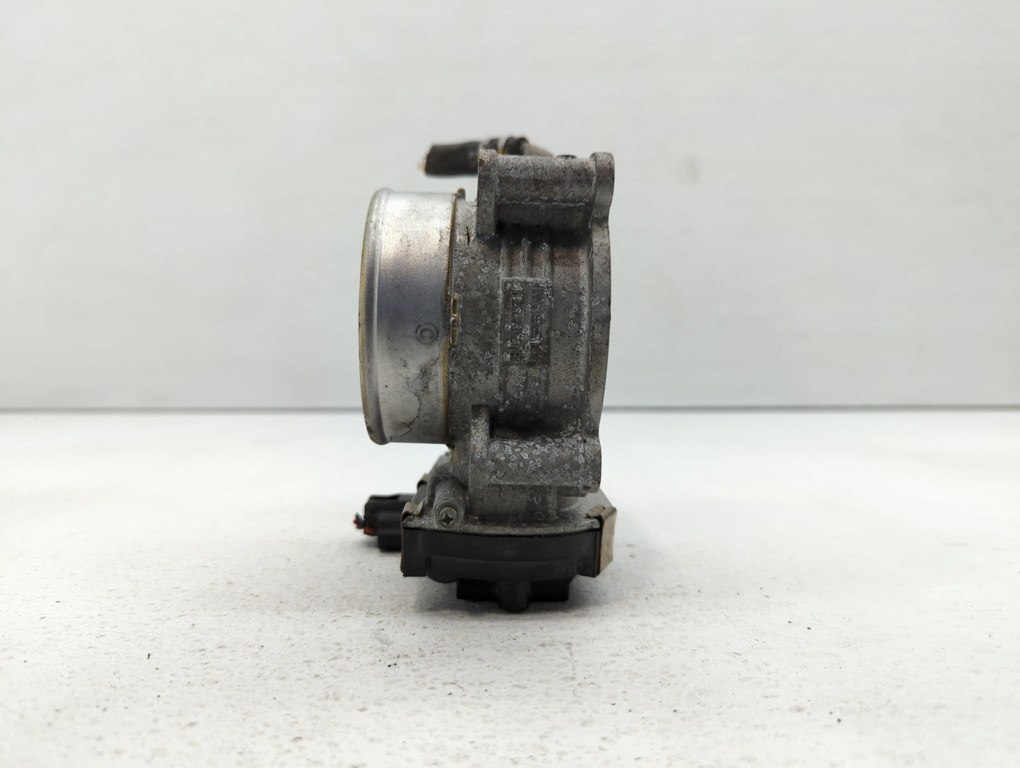 2015-2022 Nissan Murano Throttle Body P/N:RME70-50 Fits Fits 2015 2016 2017 2018 2019 2020 2021 2022 OEM Used Auto Parts - O