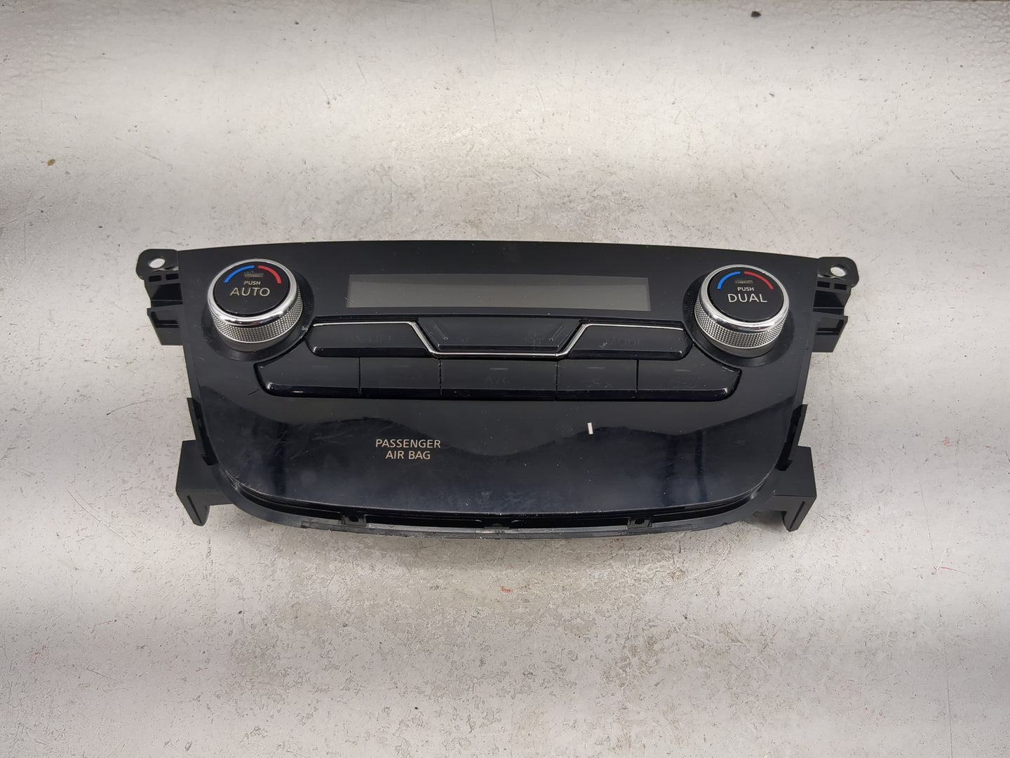 2017-2022 Nissan Murano Climate Control Module Temperature AC/Heater Replacement P/N:VPFASH18D422GA-1G Fits OEM Used Auto Pa