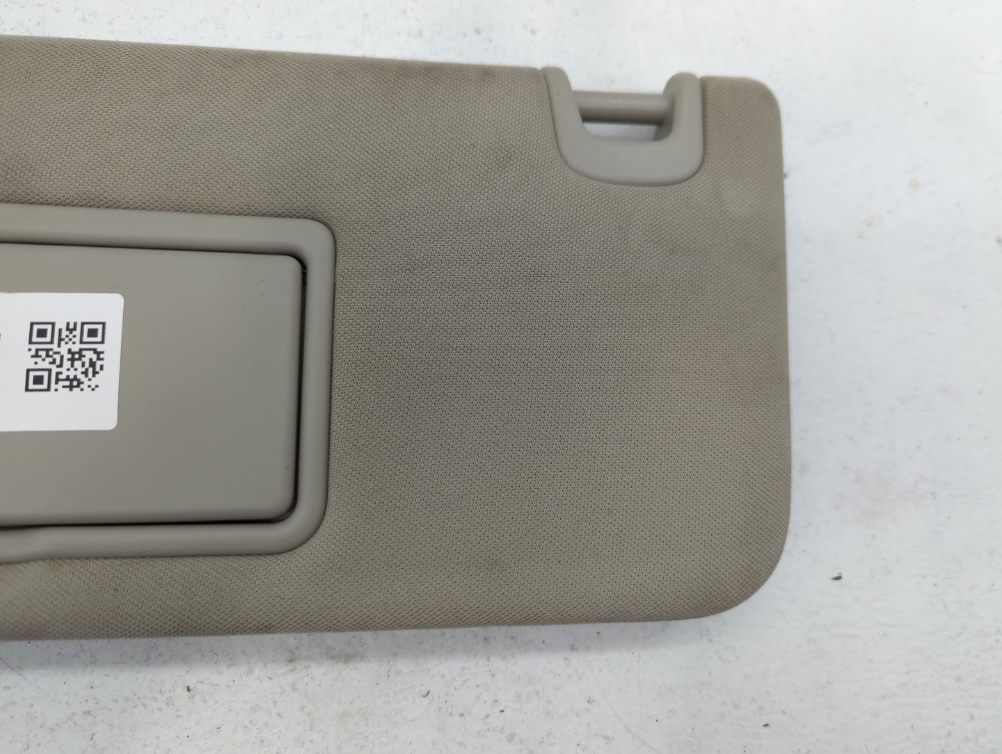 2015-2018 Nissan Murano Sun Visor Shade Replacement Driver Left Mirror Fits Fits 2015 2016 2017 2018 OEM Used Auto Parts - O