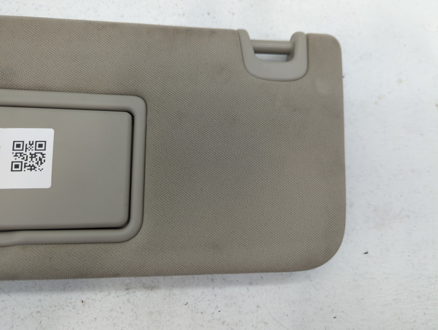 2015-2018 Nissan Murano Sun Visor Shade Replacement Driver Left Mirror Fits Fits 2015 2016 2017 2018 OEM Used Auto Parts - O