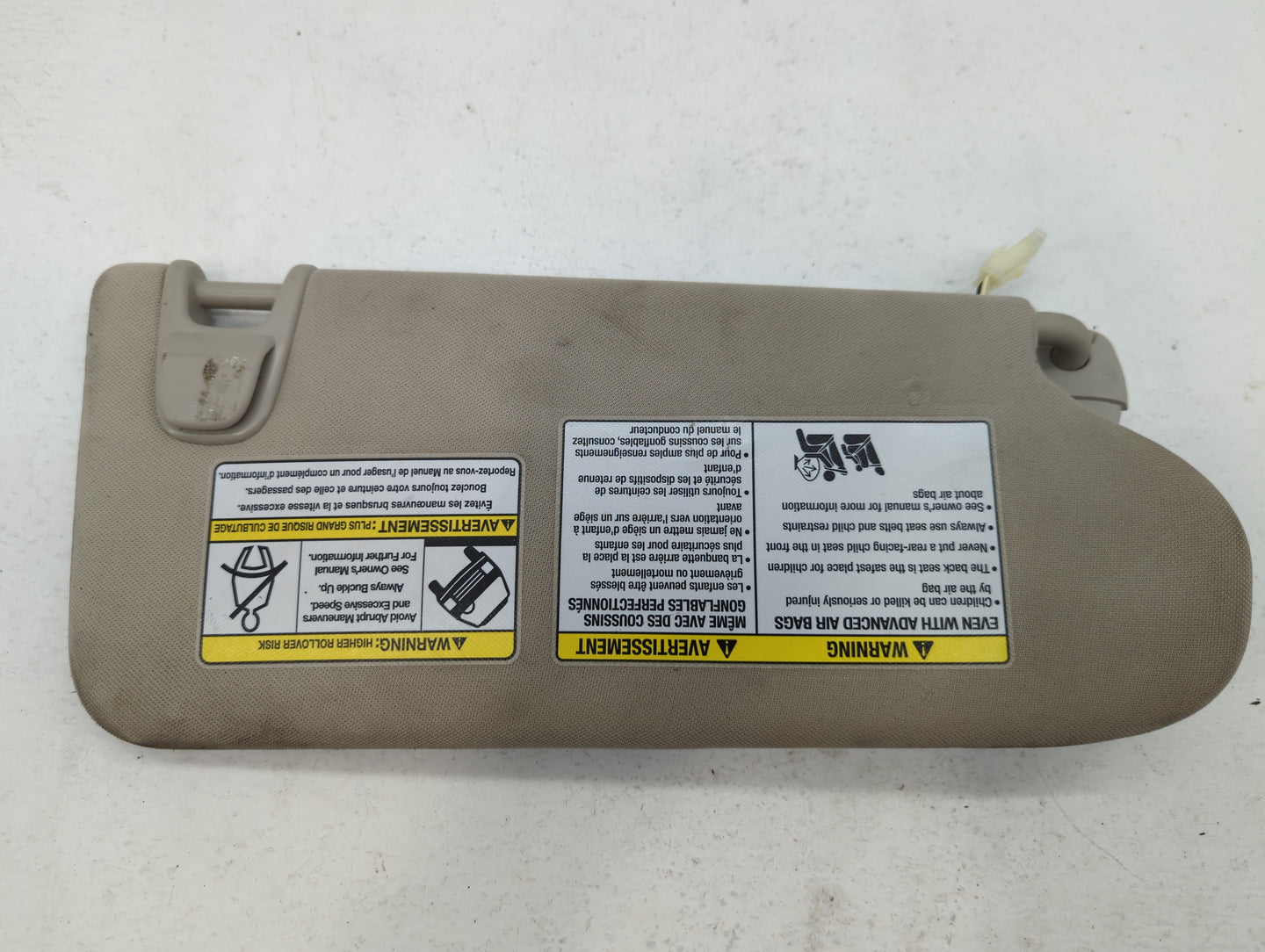 2015-2018 Nissan Murano Sun Visor Shade Replacement Driver Left Mirror Fits Fits 2015 2016 2017 2018 OEM Used Auto Parts - O