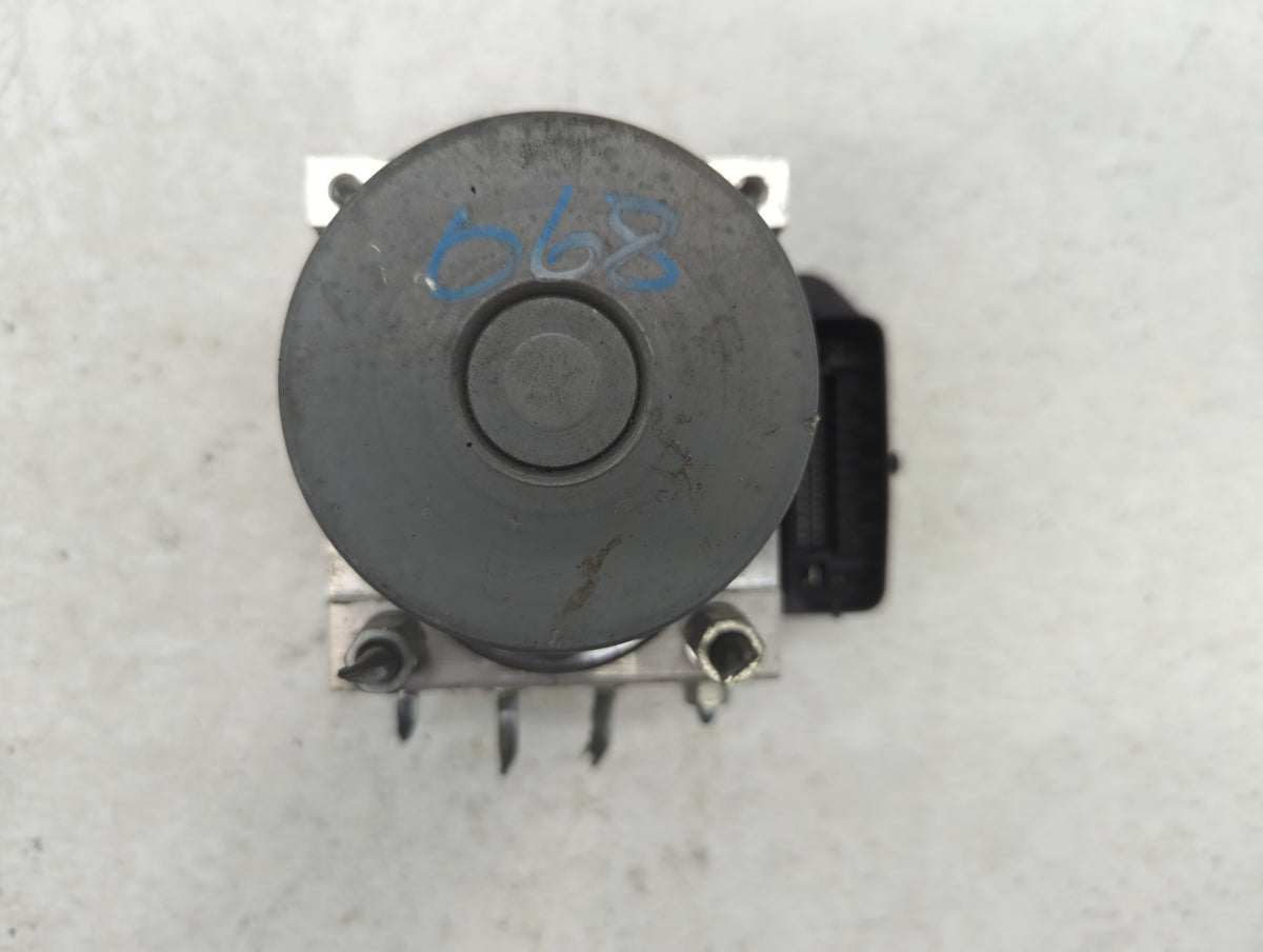2018 Nissan Murano Anti-Lock Brake ABS Pump Module Actuator OEM P/N:116040-51050 Fits OEM Used Auto Parts - Oemusedautoparts