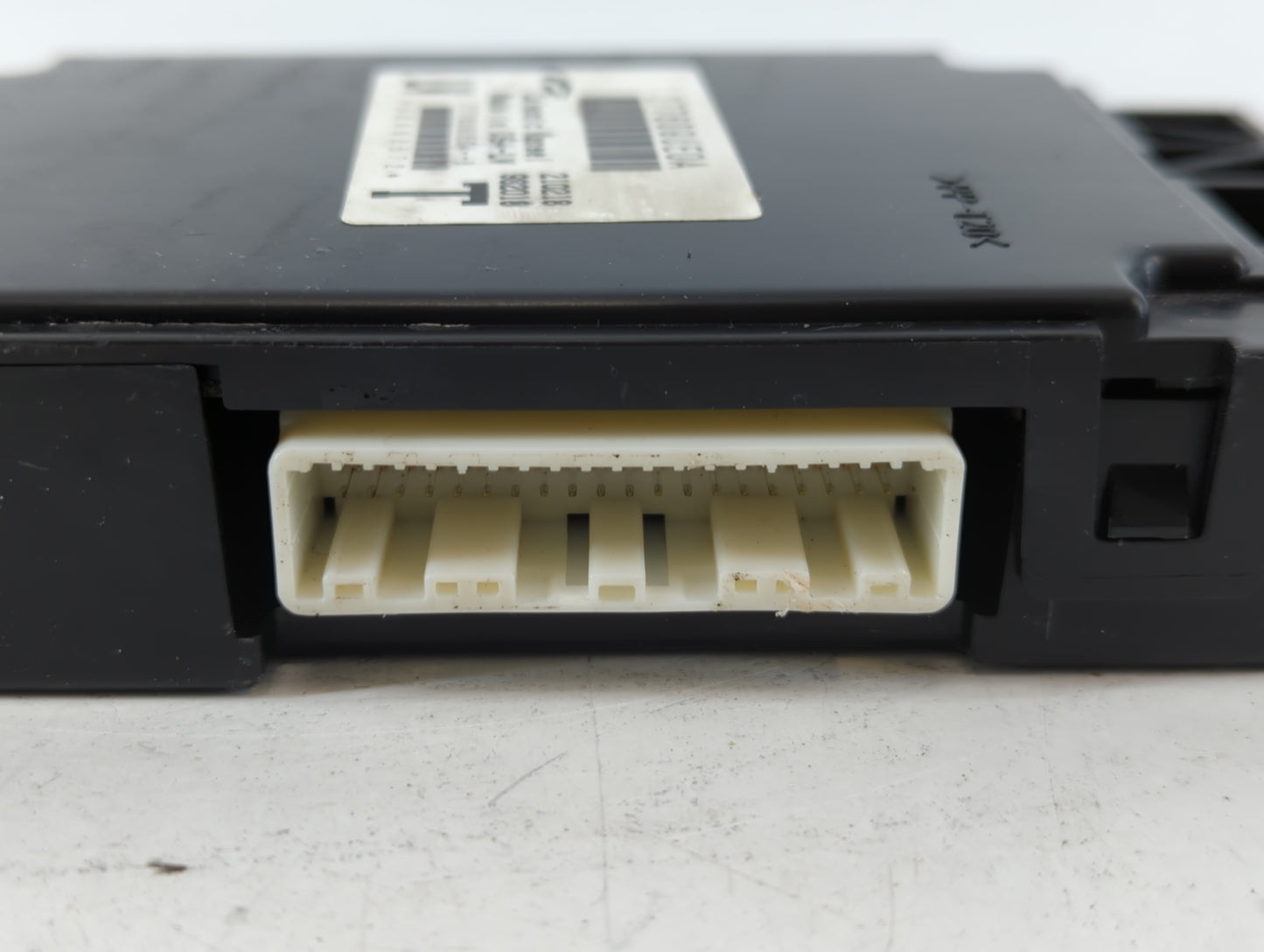 2018-2018 Nissan Murano Body Control Module Bcm Inner Cabin Fuse Box - Oemusedautoparts1.com