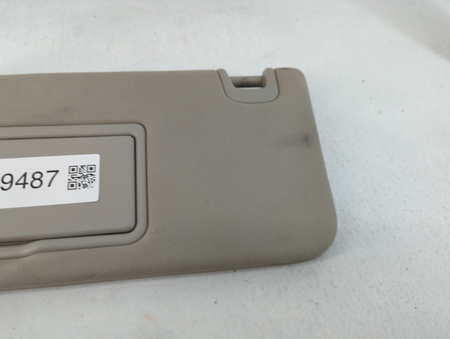 2015-2018 Nissan Murano Sun Visor Shade Replacement Driver Left Mirror Fits Fits 2015 2016 2017 2018 OEM Used Auto Parts - O