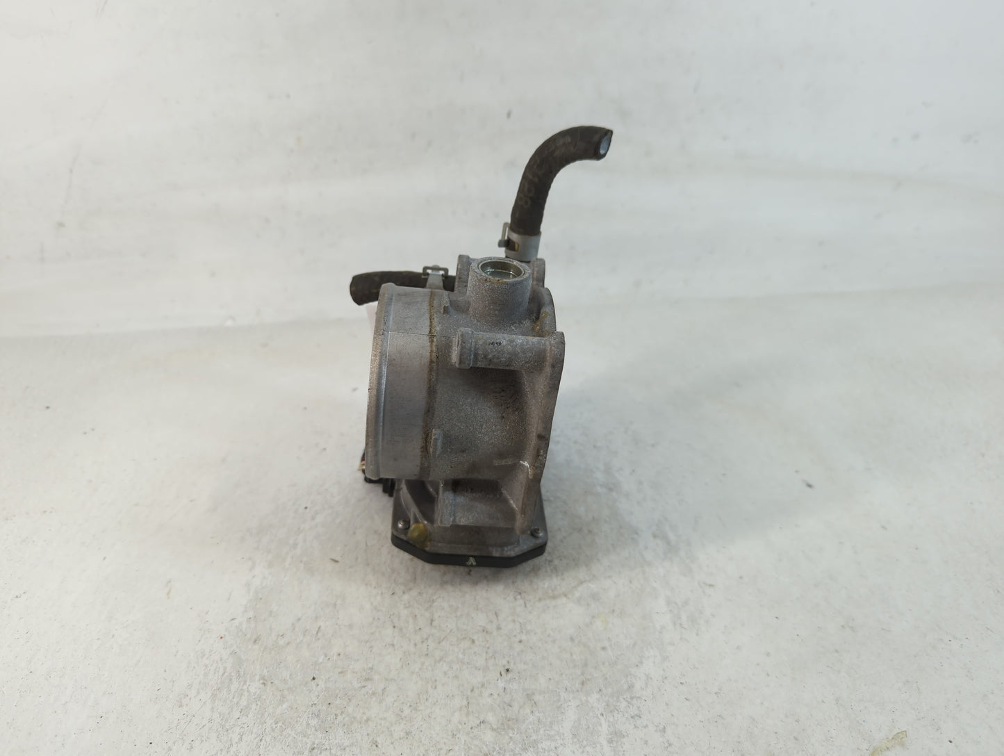 2014-2020 Nissan Nv1500 Throttle Body P/N:16119 7S001 F Fits Fits 2012 2013 2014 2015 2016 2017 2018 2019 2020 OEM Used Auto