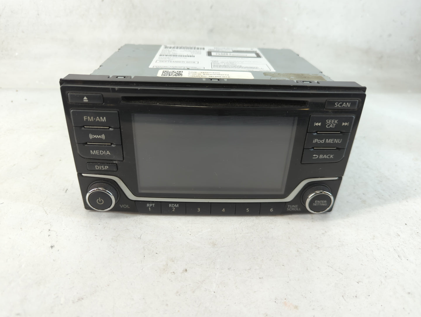 2018 Nissan Nv1500 Radio AM FM Cd Player Receiver Replacement P/N:28185 9JK1A Fits OEM Used Auto Parts - Oemusedautoparts1.c