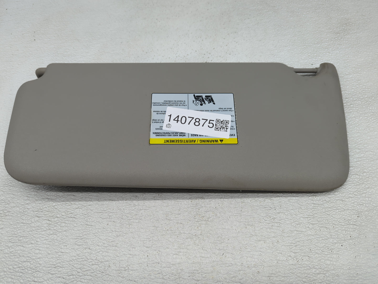2018 Nissan Nv200 Sun Visor Shade Replacement Passenger Right Mirror Fits OEM Used Auto Parts - Oemusedautoparts1.com