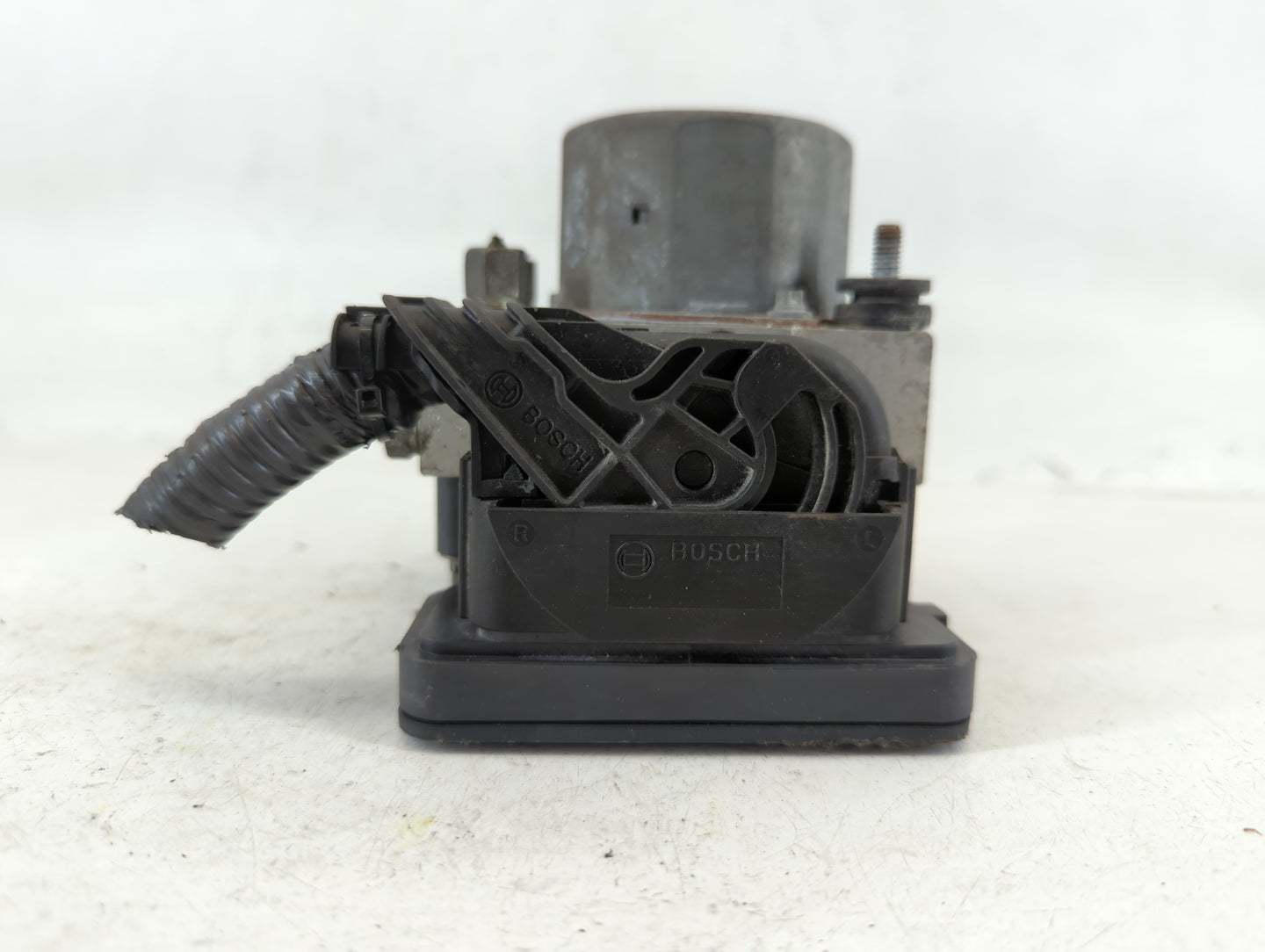 2018 Nissan Nv200 ABS Pump Control Module Replacement P/N:47660 9SF0A Fits OEM Used Auto Parts - Oemusedautoparts1.com