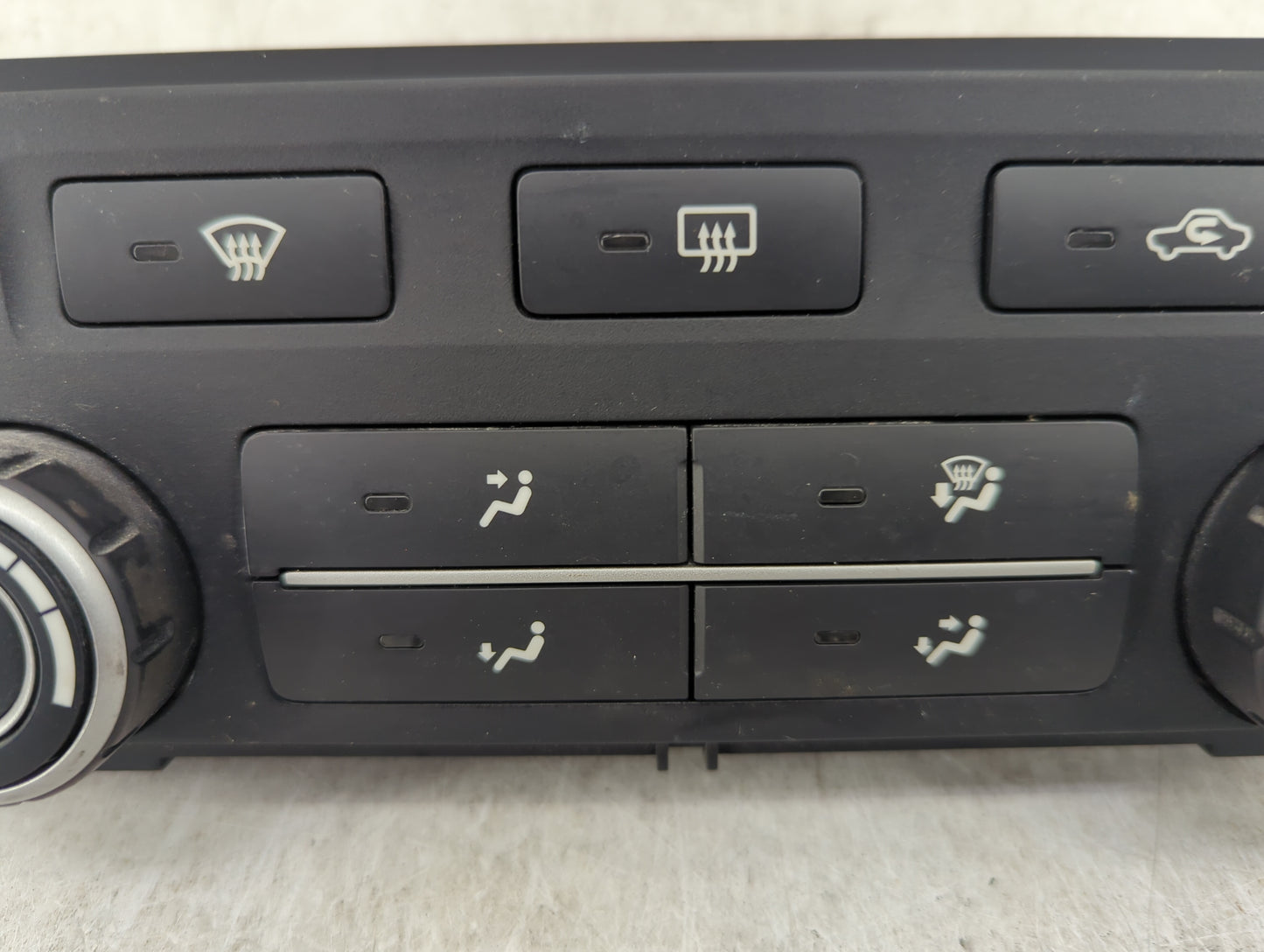 2012-2020 Nissan Nv2500 Climate Control Module Temperature AC/Heater Replacement Fits OEM Used Auto Parts - Oemusedautoparts