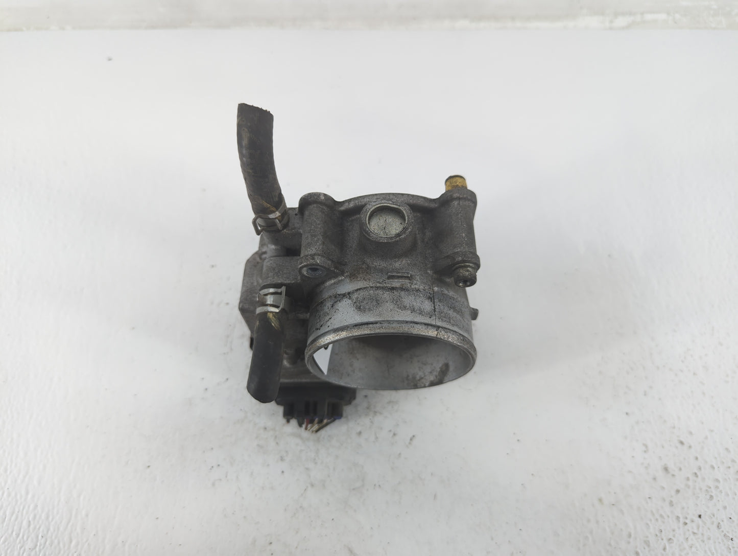 2014-2020 Nissan Nv2500 Throttle Body P/N:16119 7S001 F Fits Fits 2012 2013 2014 2015 2016 2017 2018 2019 2020 OEM Used Auto