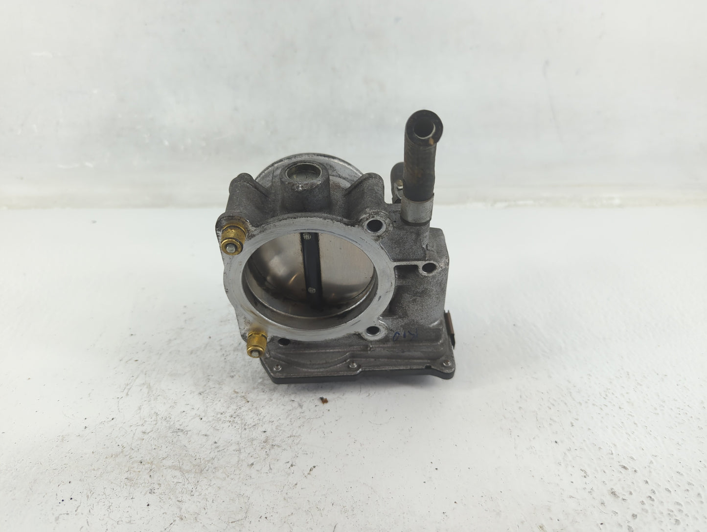 2014-2020 Nissan Nv2500 Throttle Body P/N:16119 7S001 F Fits Fits 2012 2013 2014 2015 2016 2017 2018 2019 2020 OEM Used Auto