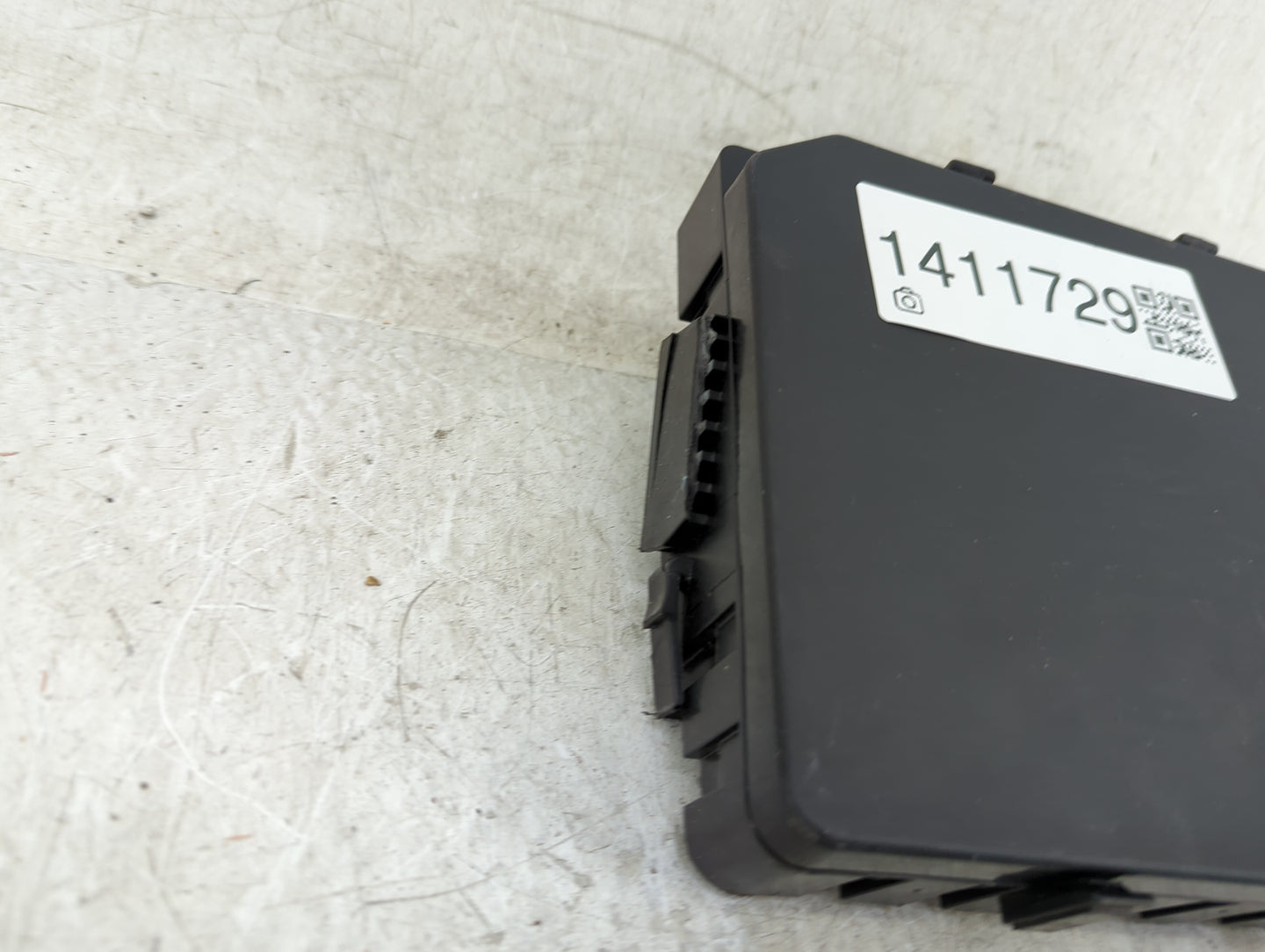 2012-2020 Nissan Nv3500 Fusebox Fuse Box Panel Relay Module Fits Fits 2012 2013 2014 2015 2016 2017 2018 2019 2020 OEM Used 