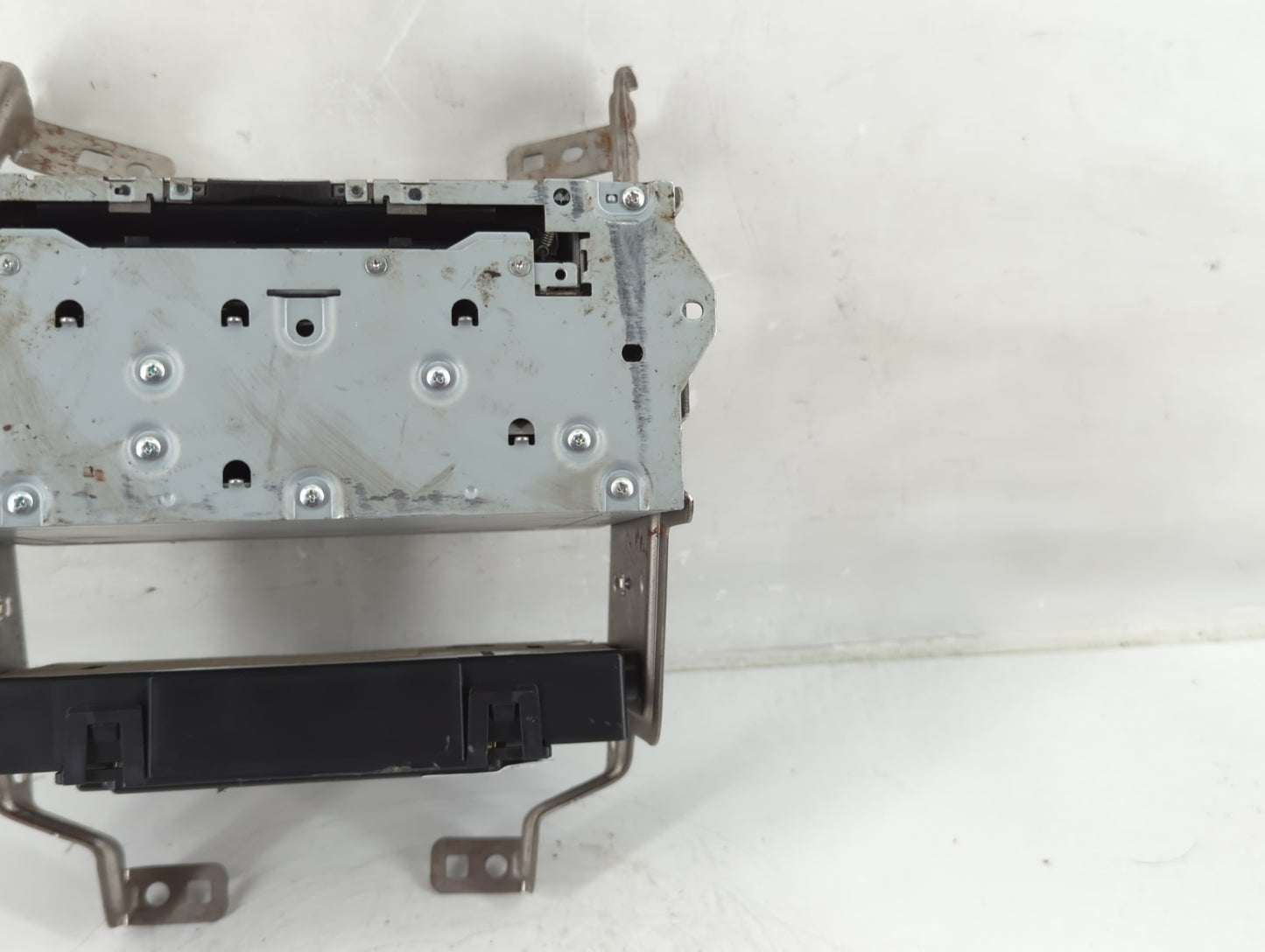 2017-2020 Nissan Pathfinder Radio AM FM Cd Player Receiver Replacement P/N:28330 9PB0A Fits Fits 2017 2018 2019 2020 OEM Use
