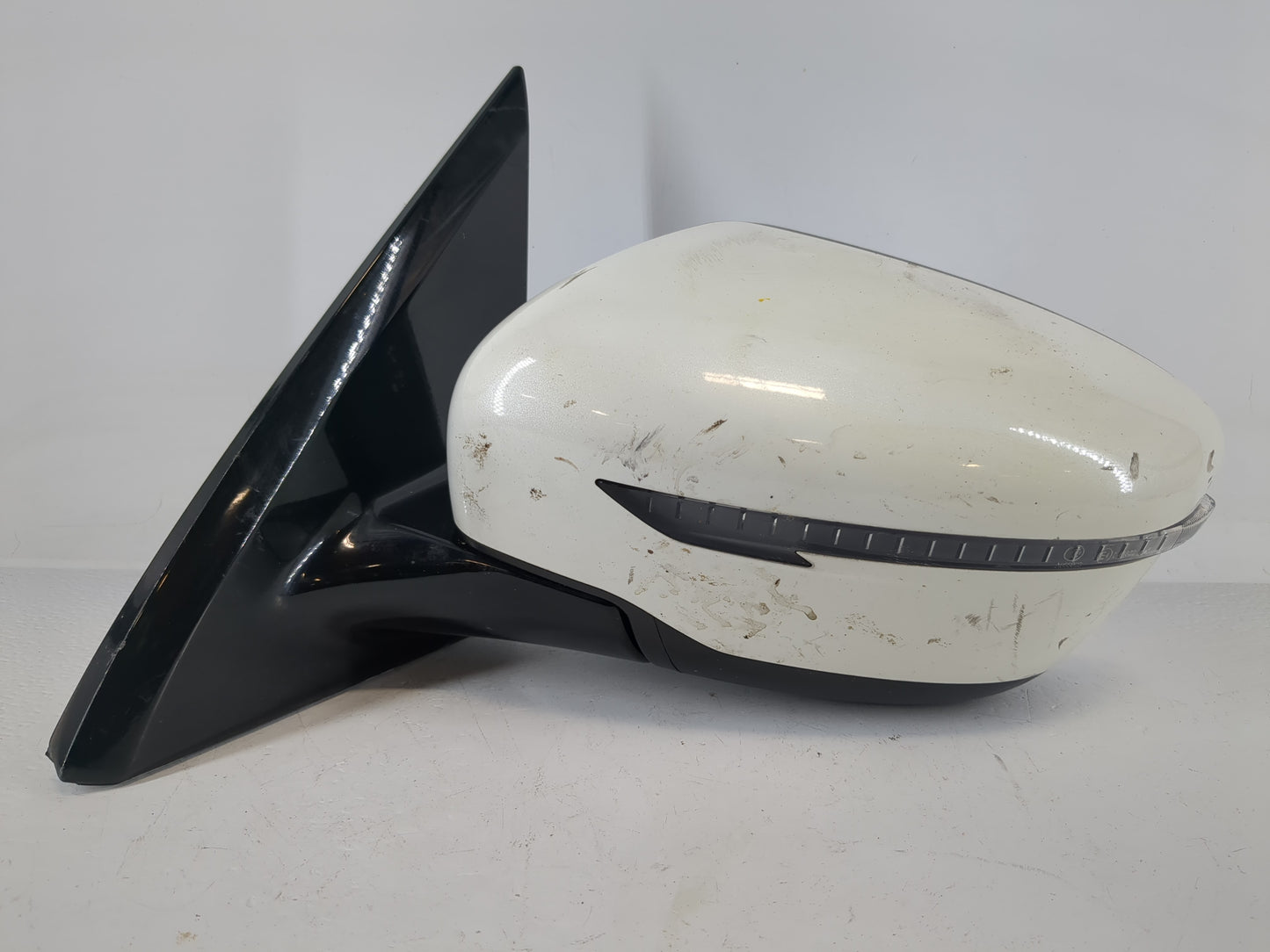 2018-2020 Nissan Pathfinder Side Mirror Replacement Driver Left View Door Mirror P/N:96302 9PJ9A Fits Fits 2018 2019 2020 OE