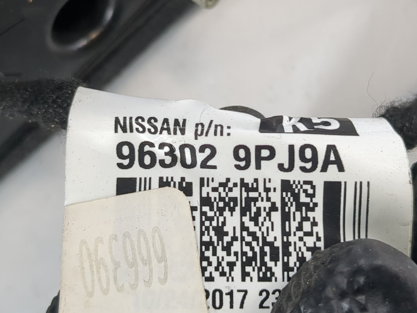 2018-2020 Nissan Pathfinder Side Mirror Replacement Driver Left View Door Mirror P/N:96302 9PJ9A Fits Fits 2018 2019 2020 OE